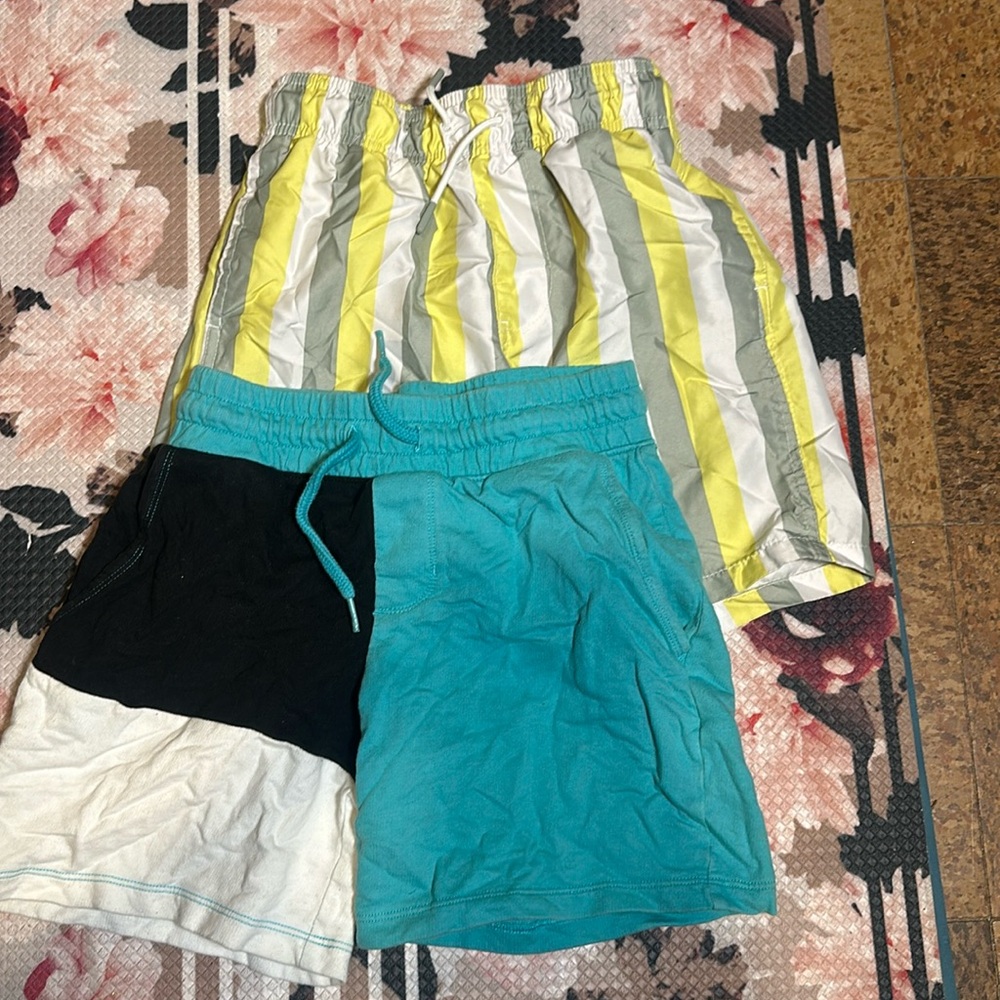 Boys shorts size 8
